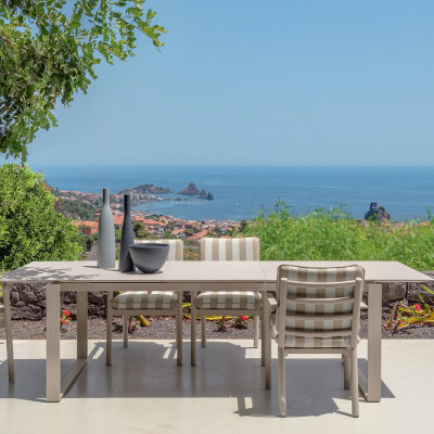 Mobilier terasa Talenti FINTP205. Conține culorile: