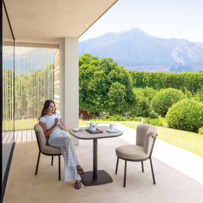 Mobilier terasa Talenti JAMTP80. Conține culorile: