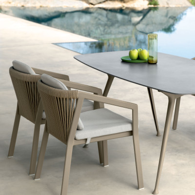 Mobilier terasa Talenti NOVPP. Conține culorile: