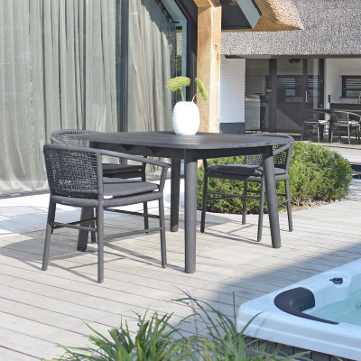 Mobilier terasa Maax&Luuk M4004-93. Conține culorile: Negru, Negru Trafic, Alb, Alb Trafic