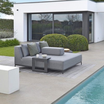 Mobilier terasa Maax&Luuk M4068-AW21172. Conține culorile: Gri, Gri Șoarece, Alb, Alb Trafic