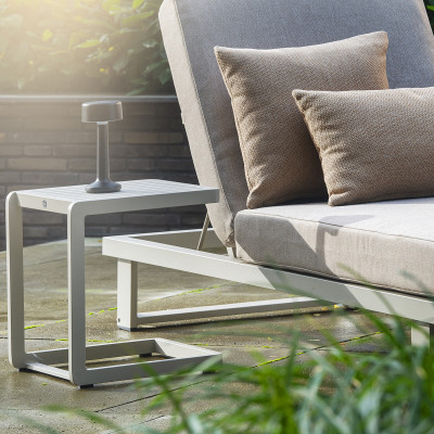 Mobilier terasa Yoi Furniture Y1144-22. Conține culorile: Alb, Alb Papirus, Gri, Gri Ardezie