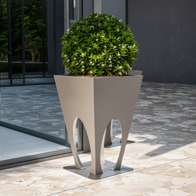Decoratiuni Graphtec GRPH-jardiniera_arco_gri. Conține culorile: